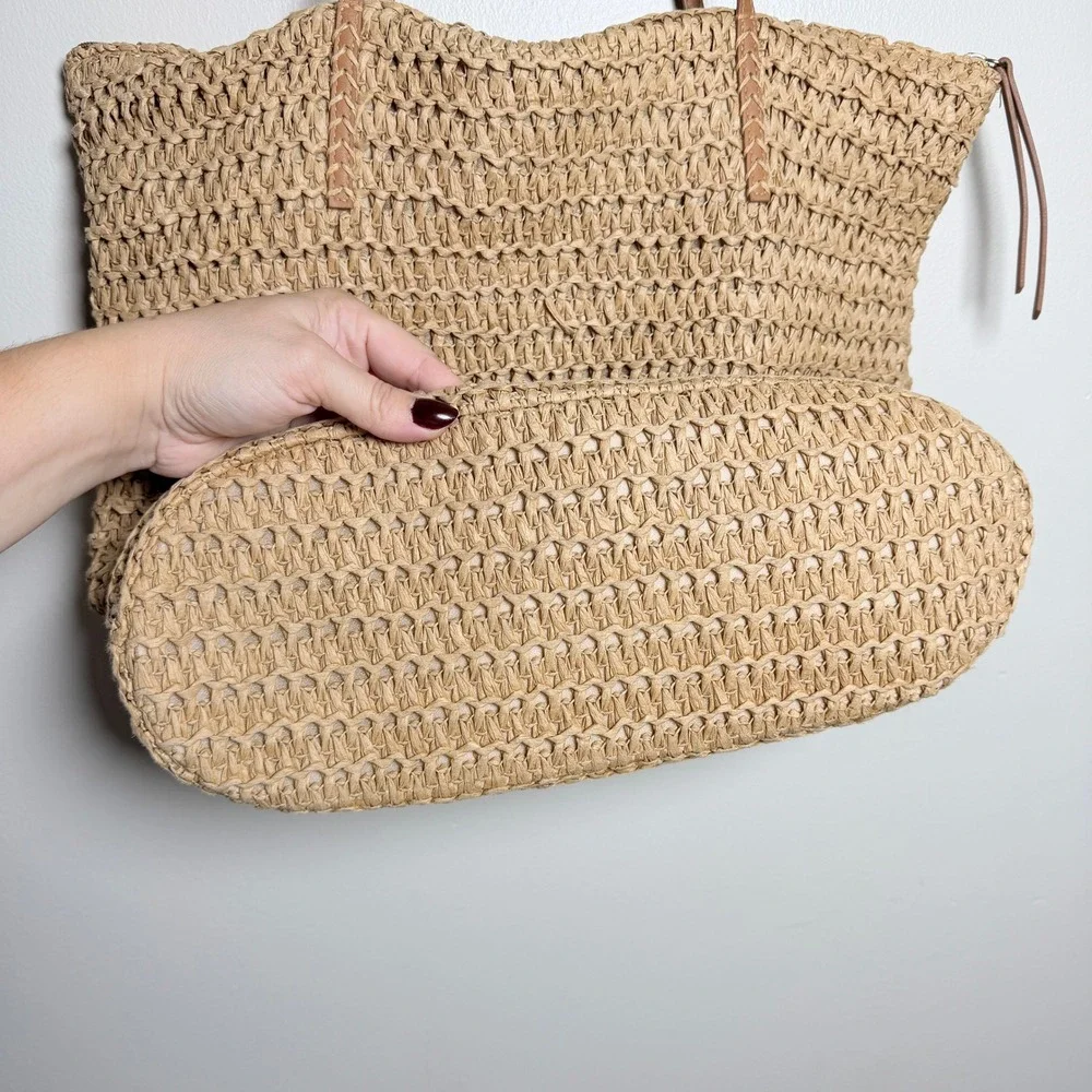 H&M Women Woven Paper Straw Tote Bag OS Tan Faux Leather Trim Zip Top Resort